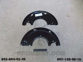 Щит тормоза заднего правый (МАЗ)