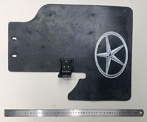 Брызговик передний (левый) микроавтобус МАЗ (MR)