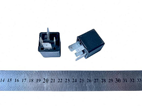 Реле стартера замыкающее (4-х контактное 24В 30А) (MR)