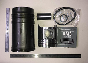 Гильза,поршень,порш.кольца,кольца рез,палец поршн.кольца стоп. (L=270) (разд.гол.) (MR)