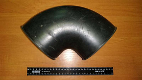 Переходник воздушного фильтра резиновый шланг угловой (D-135 mm) (Балаково)