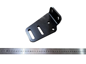 Кронштейн крепления КПП (правый) ЯМЗ-239 (MR)